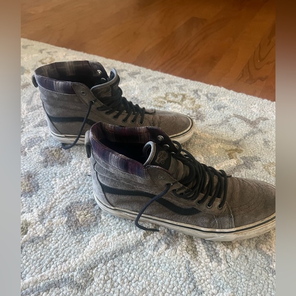 Men’s High Top Vans - Picture 5 of 5